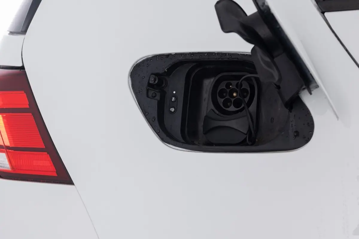 E-DITION *SOH 91.96%* LED | VELGEN | NAVI ✅ 1e Eigenaar