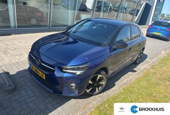 Elegance 50 kWh l Camera l Cr Control l LED l Parkeersensoren l 16" Velgen l Metallic lak l Multifunct. Stuurwiel l