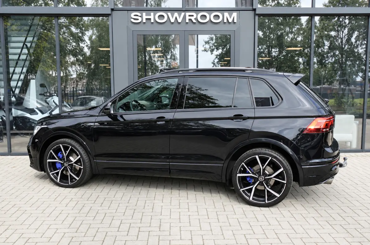 2.0 TSI R 4Motion PANO H&K 360 VOL