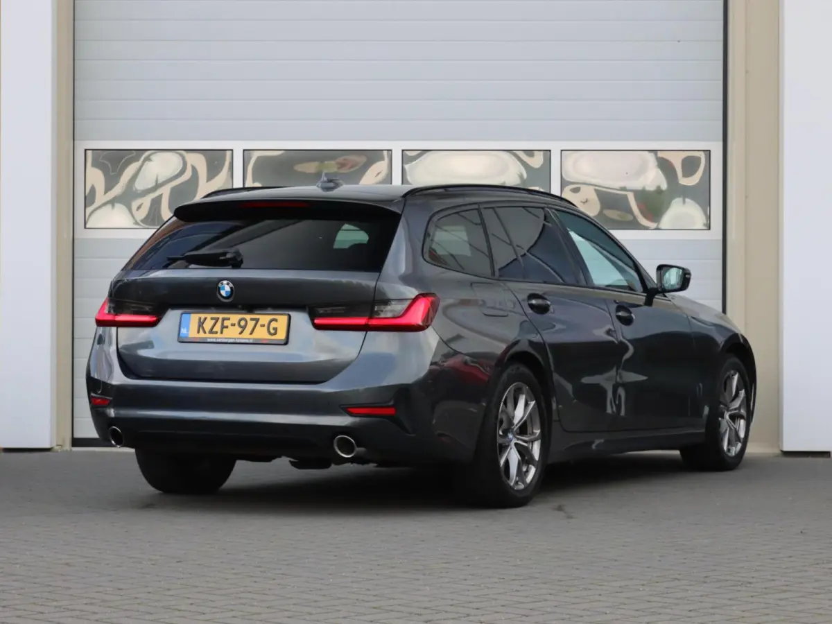 320e High Executive | SOH 93,9% | Panoramadak
