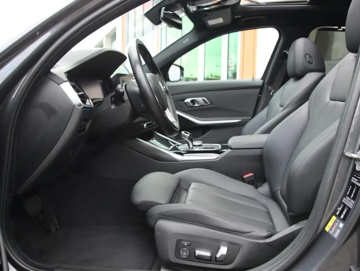 320e High Executive | SOH 93,9% | Panoramadak