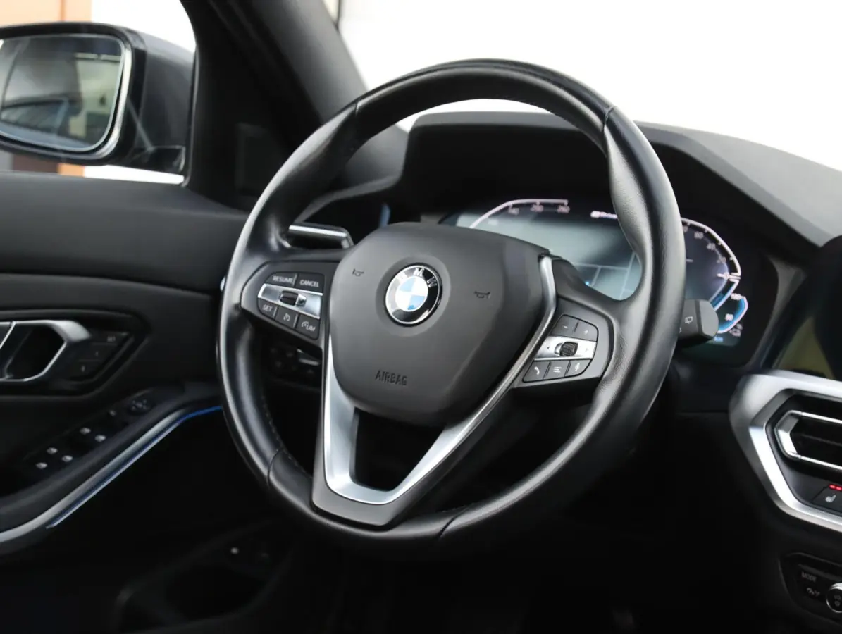 320e High Executive | SOH 93,9% | Panoramadak