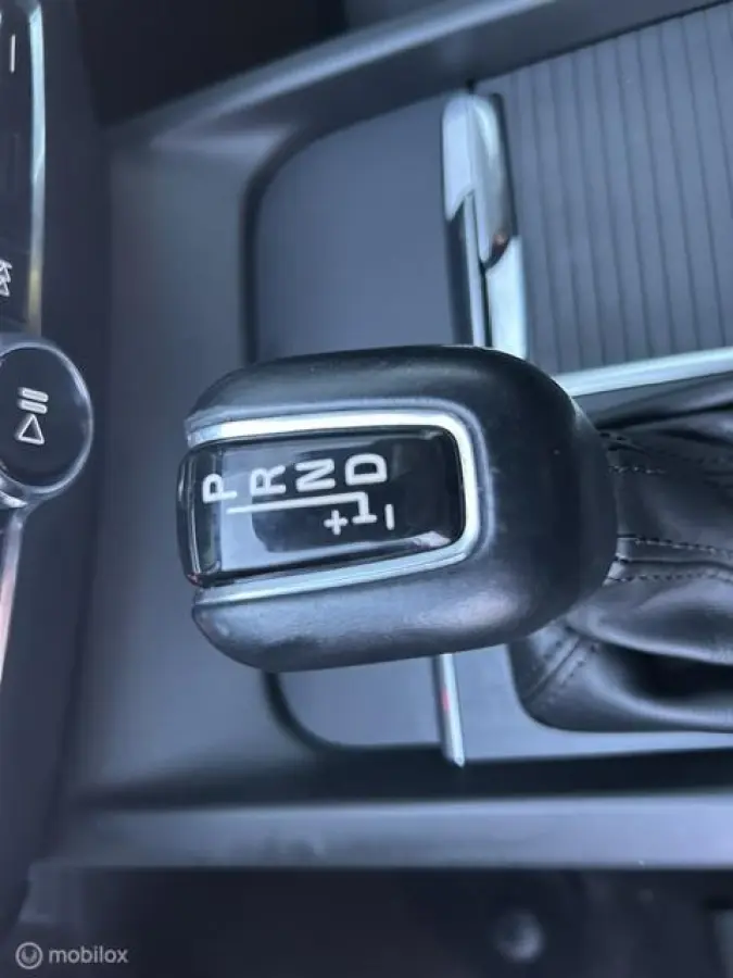 2.0 D3 * AUTOMAAT * NAVIGATIE * ELECTRISCHE A KLEP