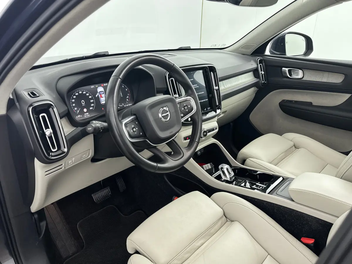 T4 Inscription | 18" Allseason | Panoramadak | 360 Camera | Elektr. verst. Lederen Stoelen | Adaptieve Cruise | BLIS | Parkeercamera | Parkeerverwarming |