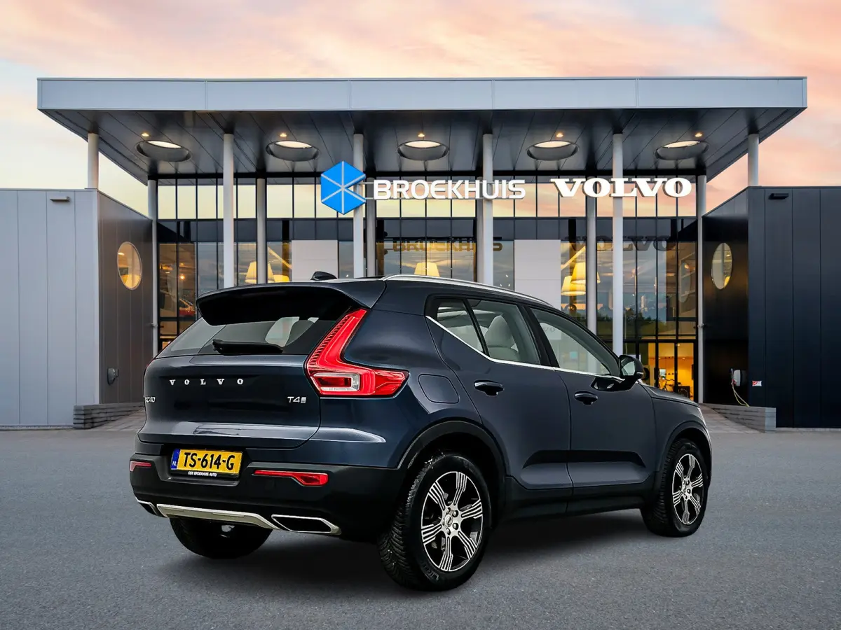 T4 Inscription | 18" Allseason | Panoramadak | 360 Camera | Elektr. verst. Lederen Stoelen | Adaptieve Cruise | BLIS | Parkeercamera | Parkeerverwarming |