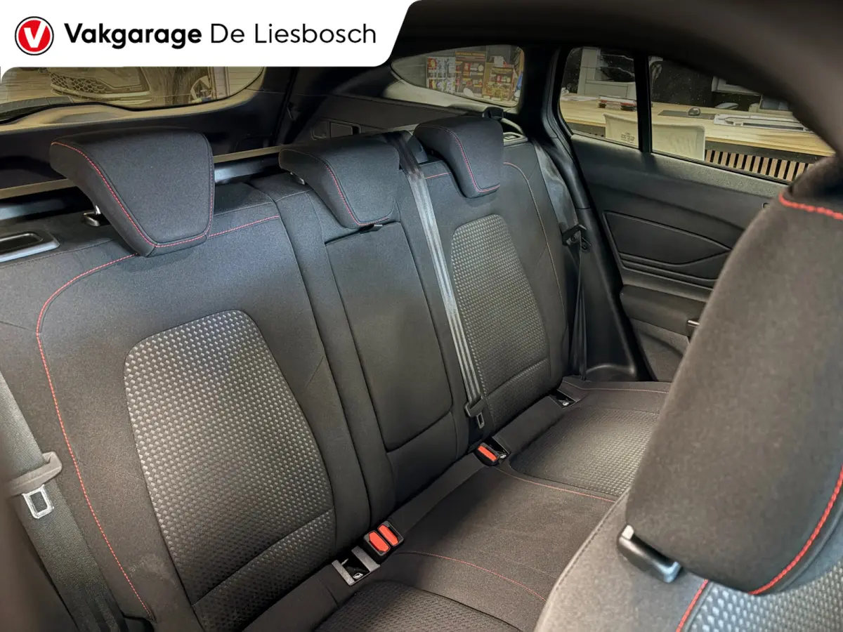 1.0 EcoBoost Hybrid ST Line X automaat / Camera / cruise / stoel en stuurverwarming