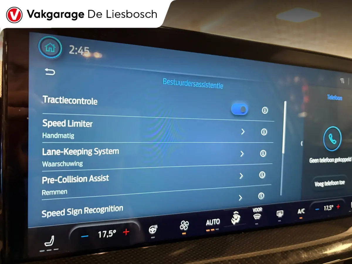 1.0 EcoBoost Hybrid ST Line X automaat / Camera / cruise / stoel en stuurverwarming