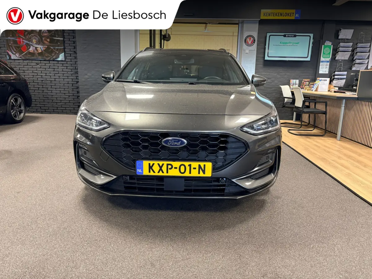 1.0 EcoBoost Hybrid ST Line X automaat / Camera / cruise / stoel en stuurverwarming