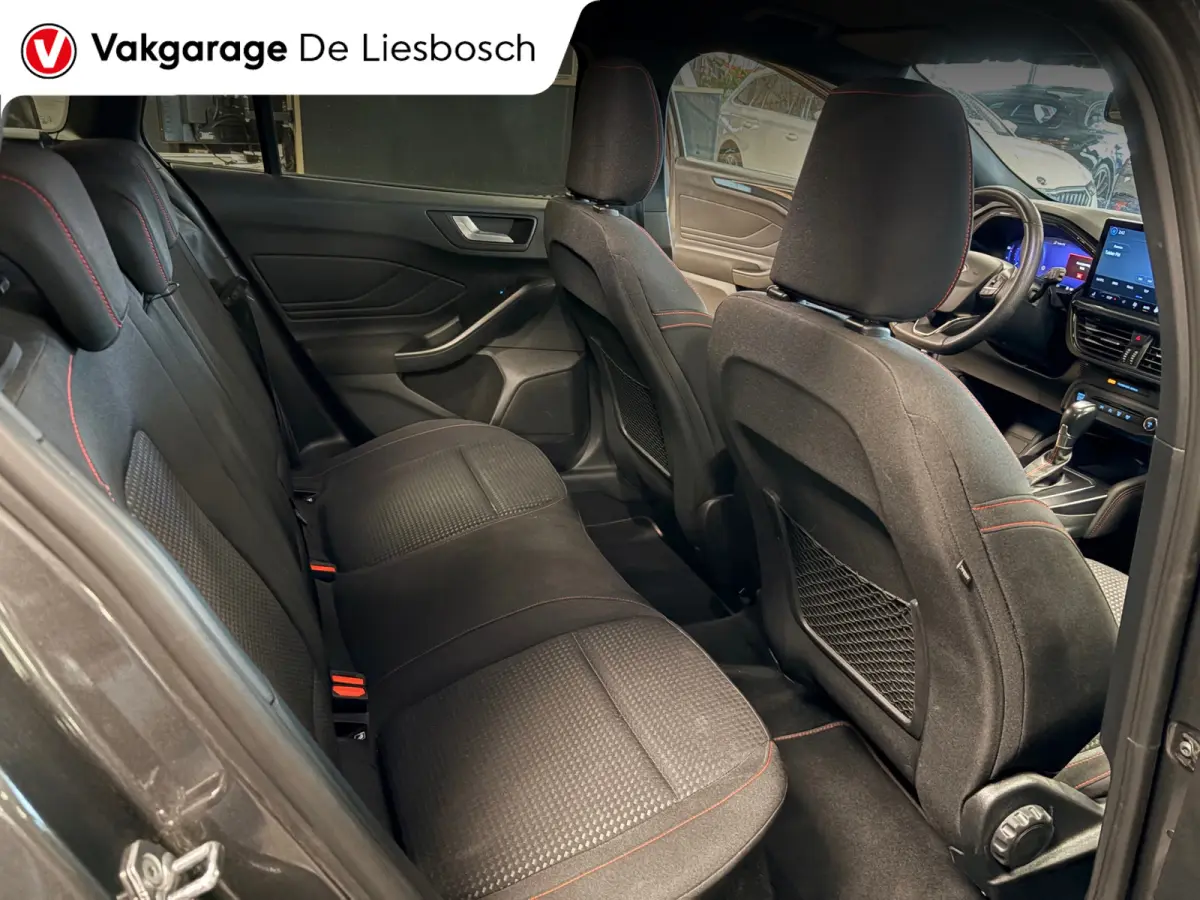 1.0 EcoBoost Hybrid ST Line X automaat / Camera / cruise / stoel en stuurverwarming