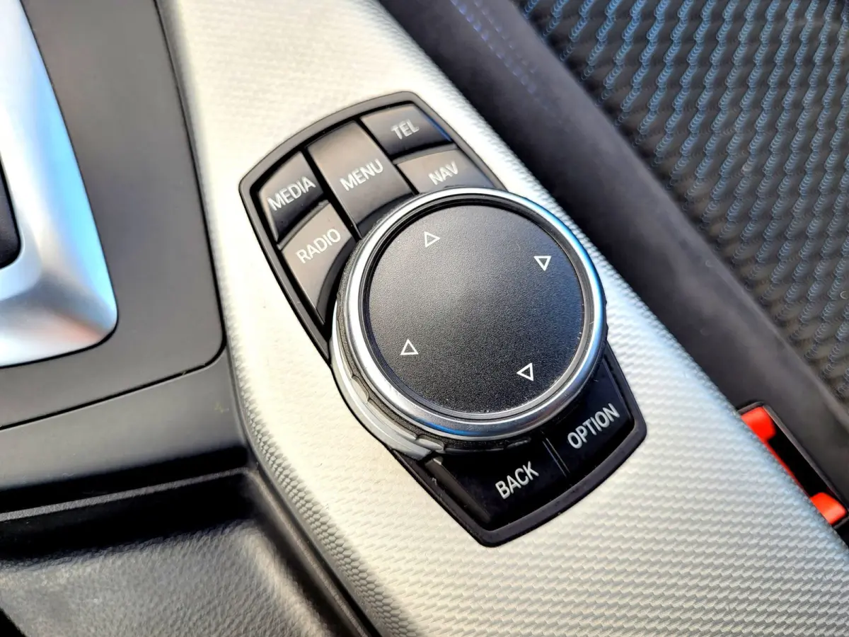 118i M-Sport, Schuifdak, HiFi (NL-auto NAP)