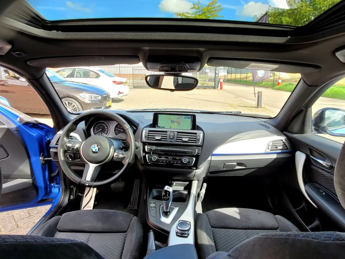 118i M-Sport, Schuifdak, HiFi (NL-auto NAP)