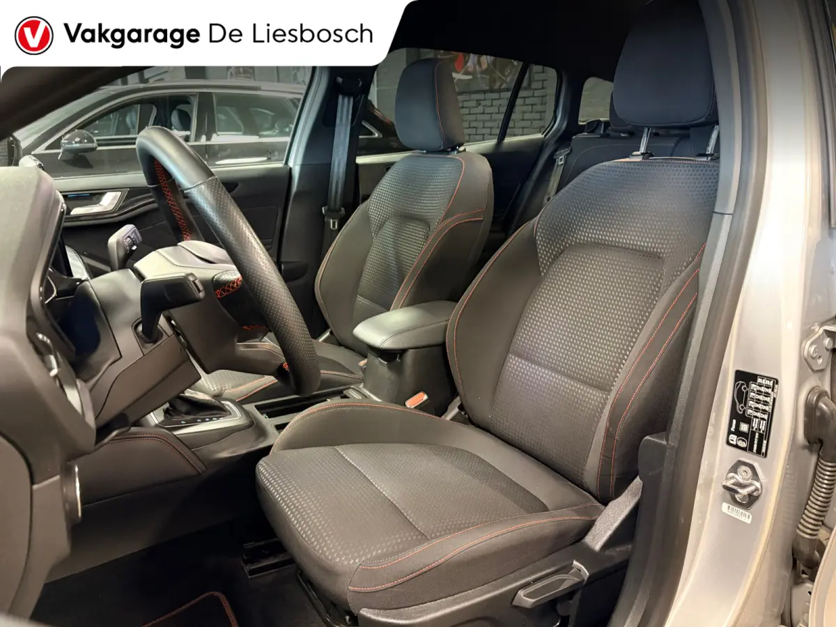 1.0 EcoBoost Hybrid ST Line X automaat / Camera / cruise / stoel en stuurverwarming