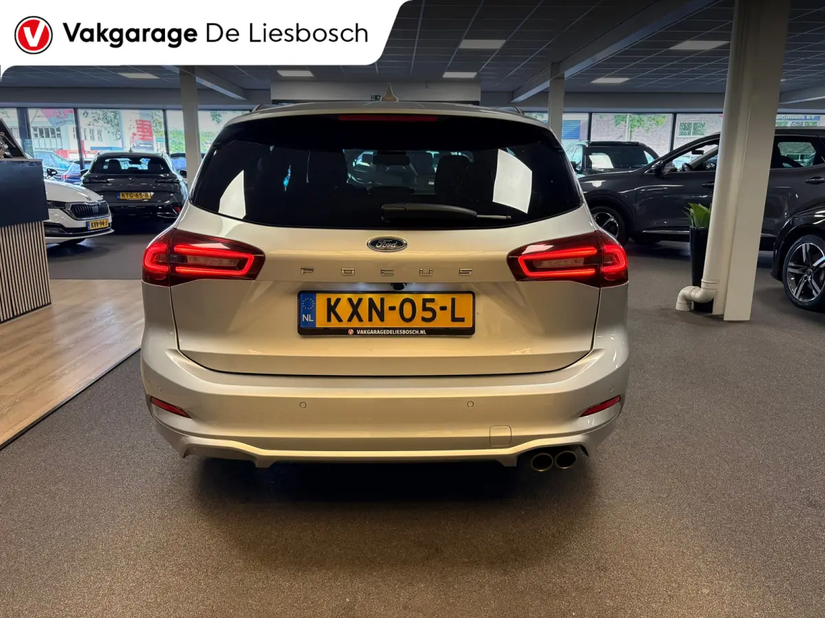 1.0 EcoBoost Hybrid ST Line X automaat / Camera / cruise / stoel en stuurverwarming