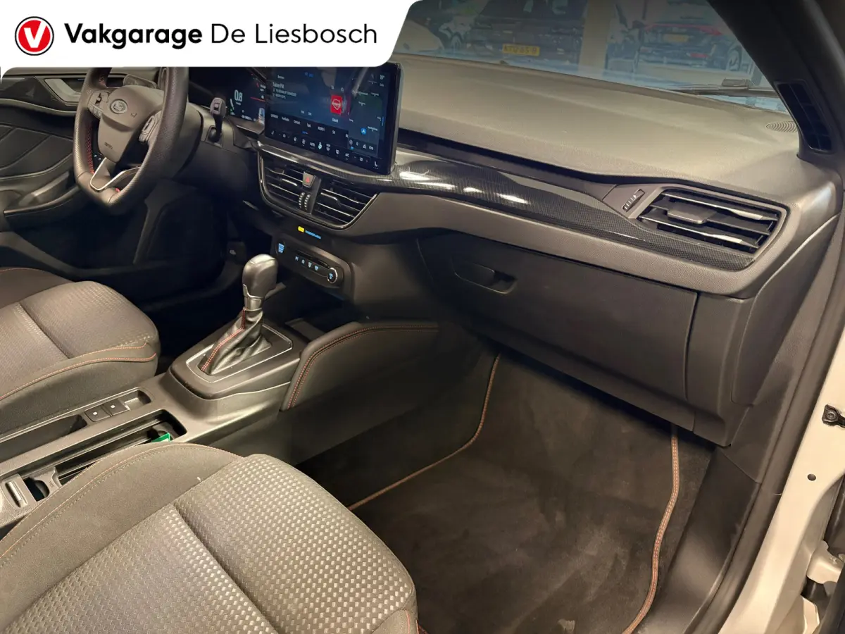 1.0 EcoBoost Hybrid ST Line X automaat / Camera / cruise / stoel en stuurverwarming