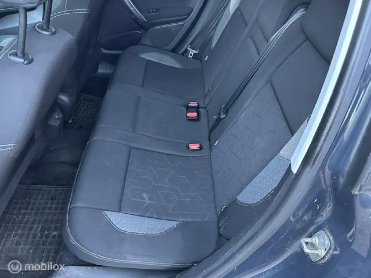 1.2 AUTOMAAT * NAVIGATIE * AIRCO * CRUISE CONT*