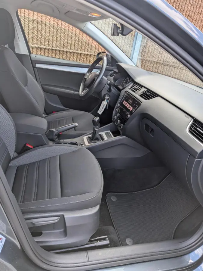 1.0 TSI Greentech Business Edition