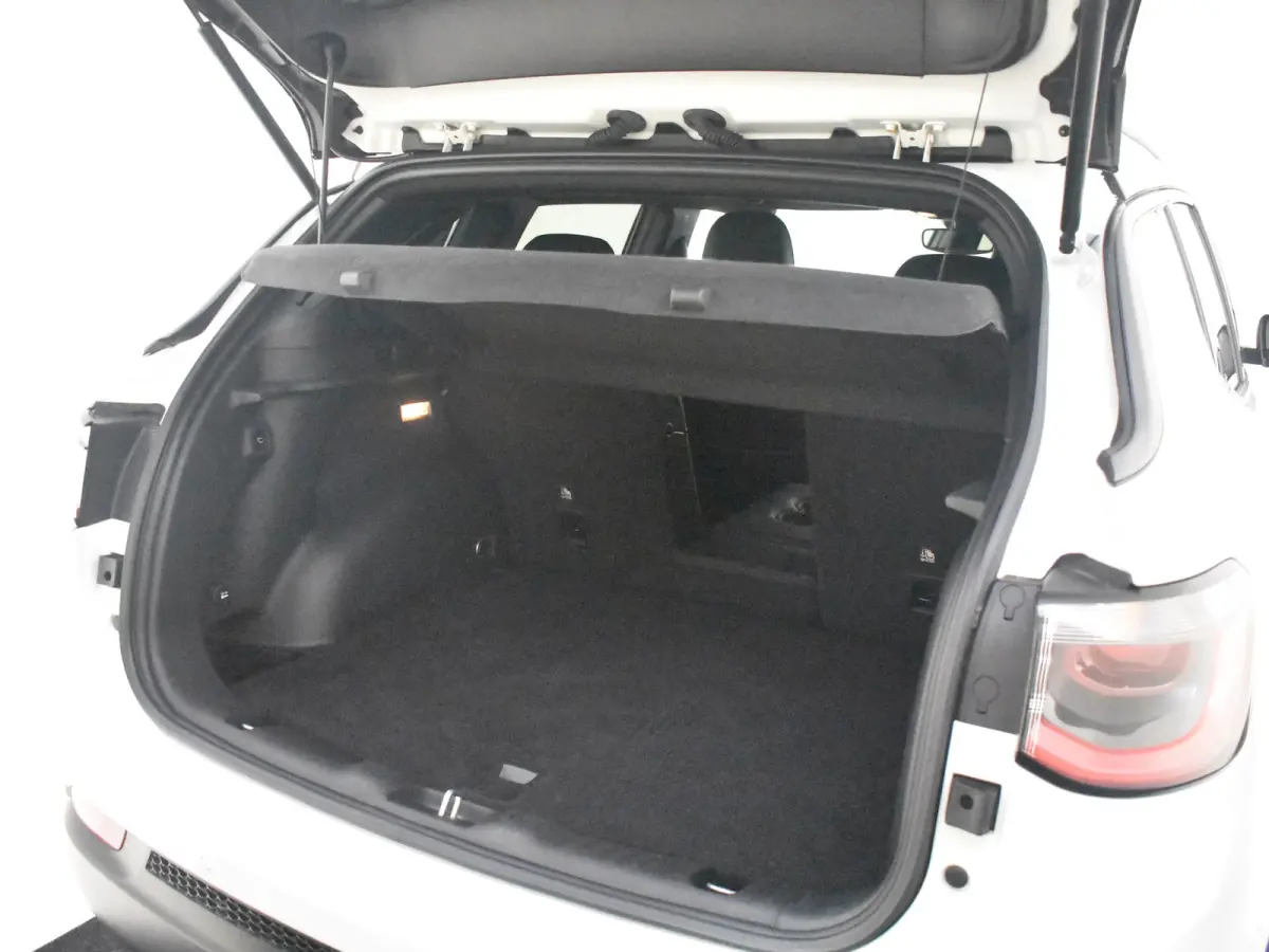 1.3T S l Leder l Elektr. Stoel verstelling l Stoel/stuurverwarming | Navigatie l Camera l Cr Control l 18" l Premium Audio l Elekt. Klep l