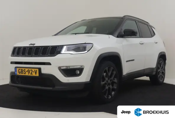 1.3T S l Leder l Elektr. Stoel verstelling l Stoel/stuurverwarming | Navigatie l Camera l Cr Control l 18" l Premium Audio l Elekt. Klep l