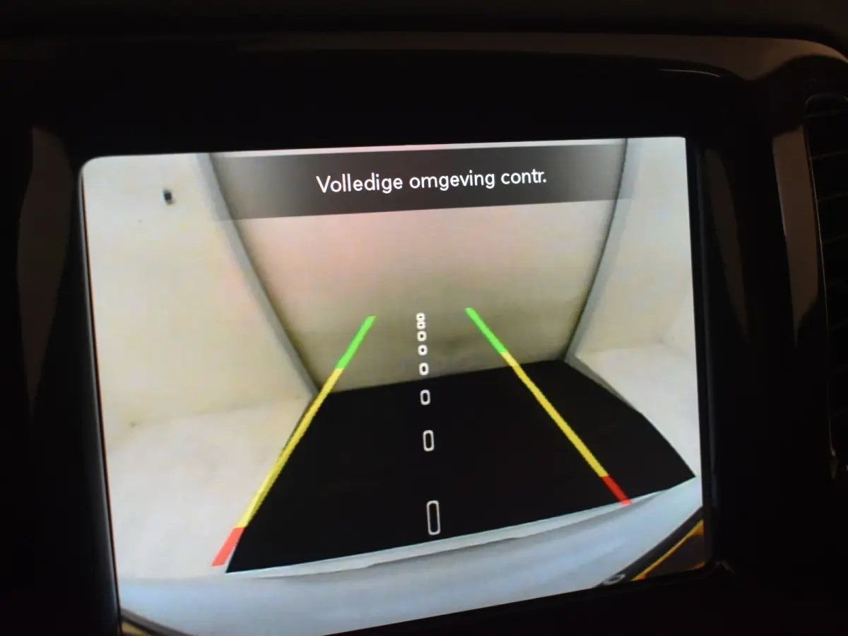1.3T S l Leder l Elektr. Stoel verstelling l Stoel/stuurverwarming | Navigatie l Camera l Cr Control l 18" l Premium Audio l Elekt. Klep l
