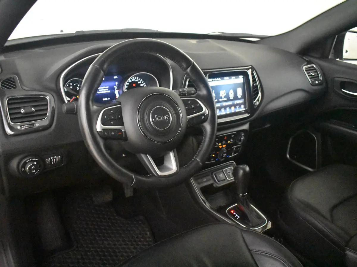 1.3T S l Leder l Elektr. Stoel verstelling l Stoel/stuurverwarming | Navigatie l Camera l Cr Control l 18" l Premium Audio l Elekt. Klep l