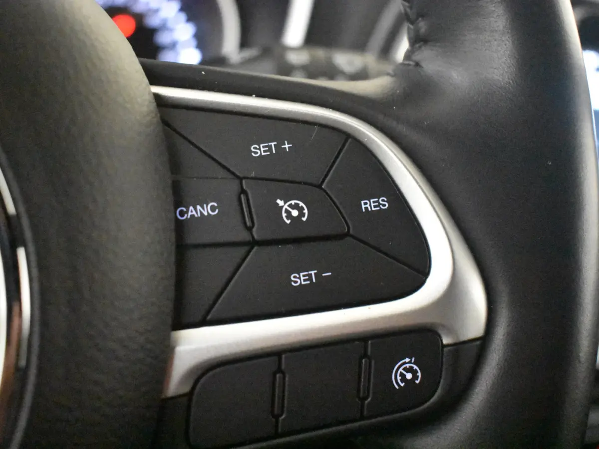 1.3T S l Leder l Elektr. Stoel verstelling l Stoel/stuurverwarming | Navigatie l Camera l Cr Control l 18" l Premium Audio l Elekt. Klep l