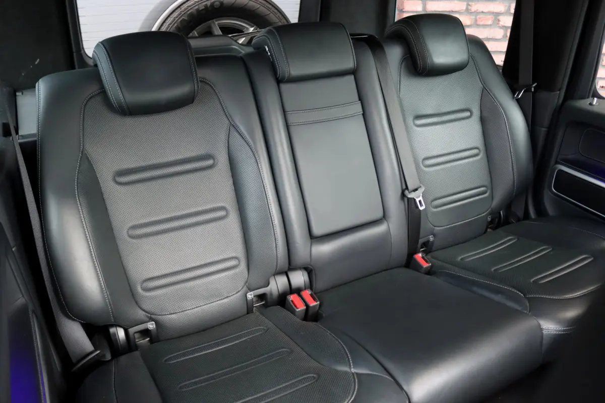 500 V8 | Schuifdak | Distronic+ | Standkachel | Burmester | Massage | Leder Exclusief | Stoelventilatie | Trekhaak | Sfeerverlichting | Apple Carplay |