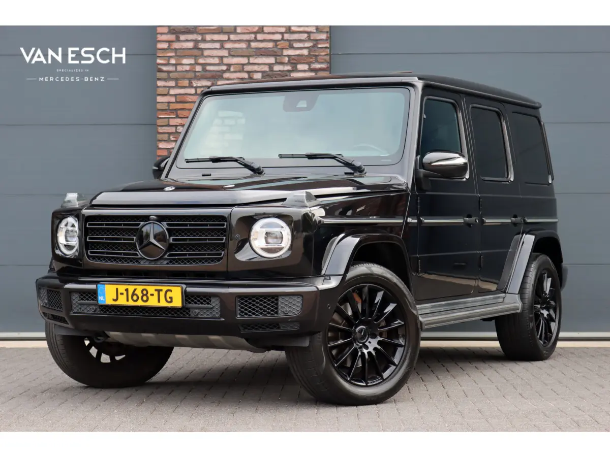 500 V8 | Schuifdak | Distronic+ | Standkachel | Burmester | Massage | Leder Exclusief | Stoelventilatie | Trekhaak | Sfeerverlichting | Apple Carplay |