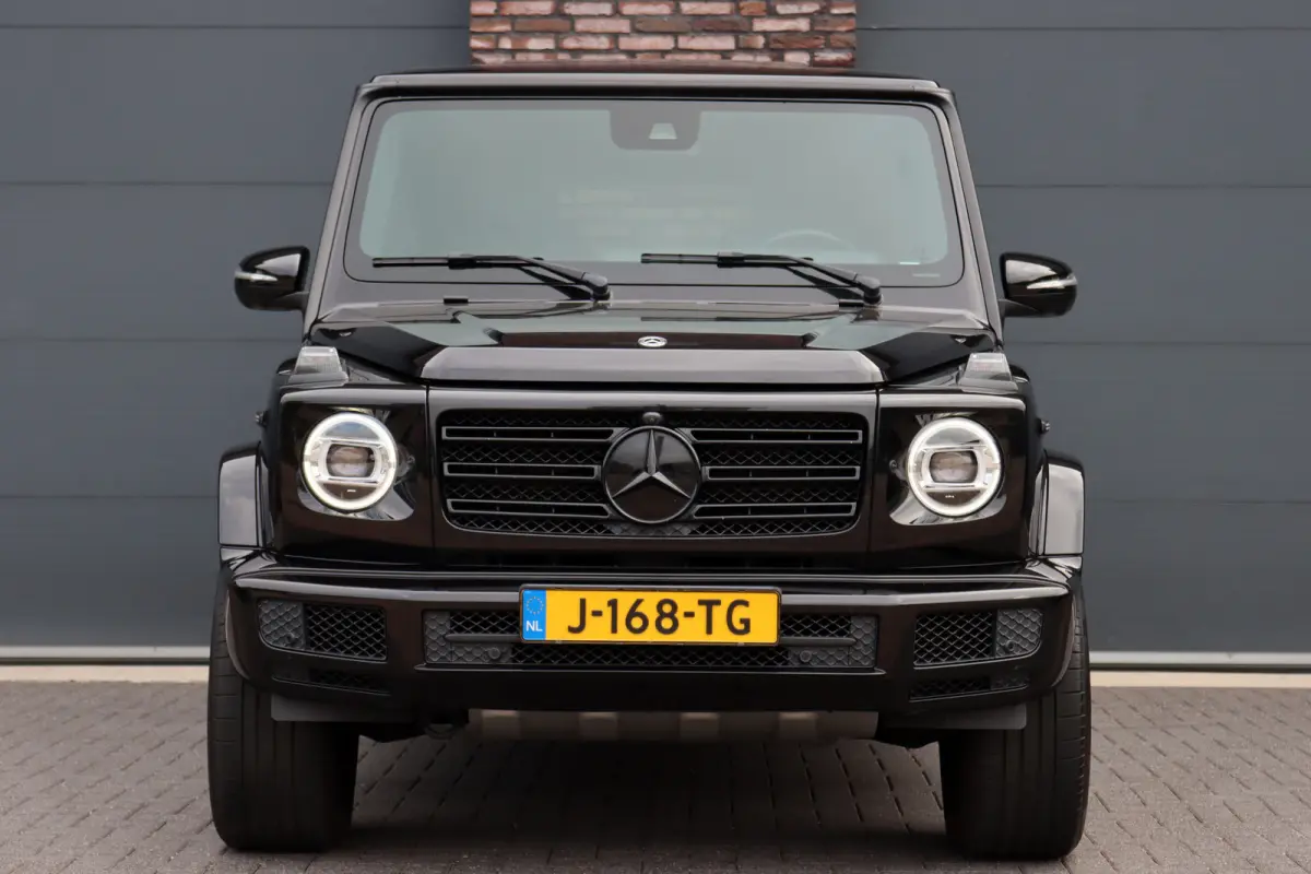 500 V8 | Schuifdak | Distronic+ | Standkachel | Burmester | Massage | Leder Exclusief | Stoelventilatie | Trekhaak | Sfeerverlichting | Apple Carplay |