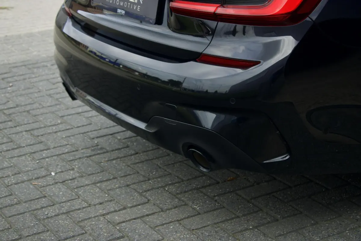 330i High Executive