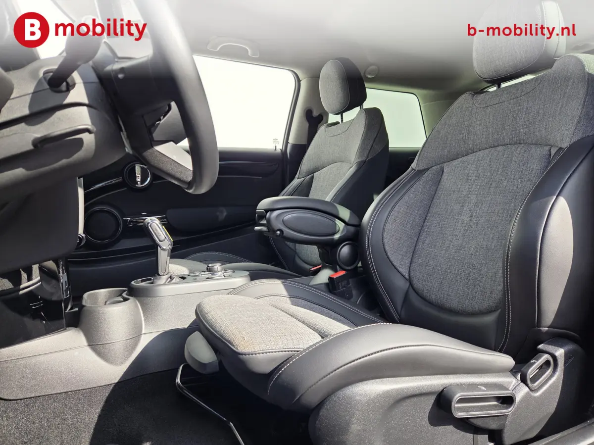Camden Edition 33 kWh Warmtepomp SOH 99% Snelladen NL Auto! | Sportstoelen | Stoelverwarming | LED | Driving Assist. | DAB