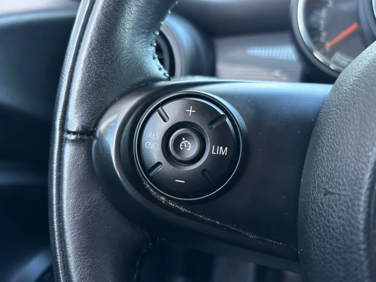 1.5 Cooper Business | Bluetooth | Navi | Cruise | Airco