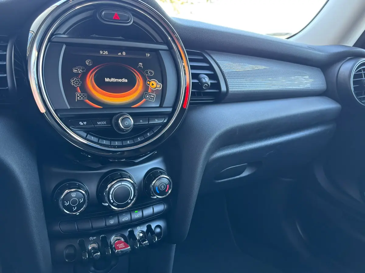 1.5 Cooper Business | Bluetooth | Navi | Cruise | Airco
