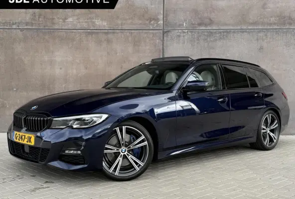 330i Introduction High Executive Edition | BMW Individual | Trekhaak | Adaptieve Cruise | H&K | 360' Camera |