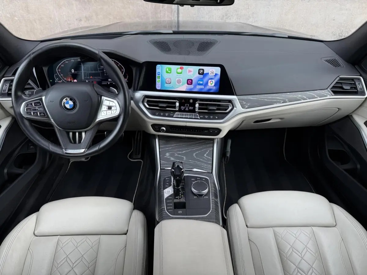 330i Introduction High Executive Edition | BMW Individual | Trekhaak | Adaptieve Cruise | H&K | 360' Camera |