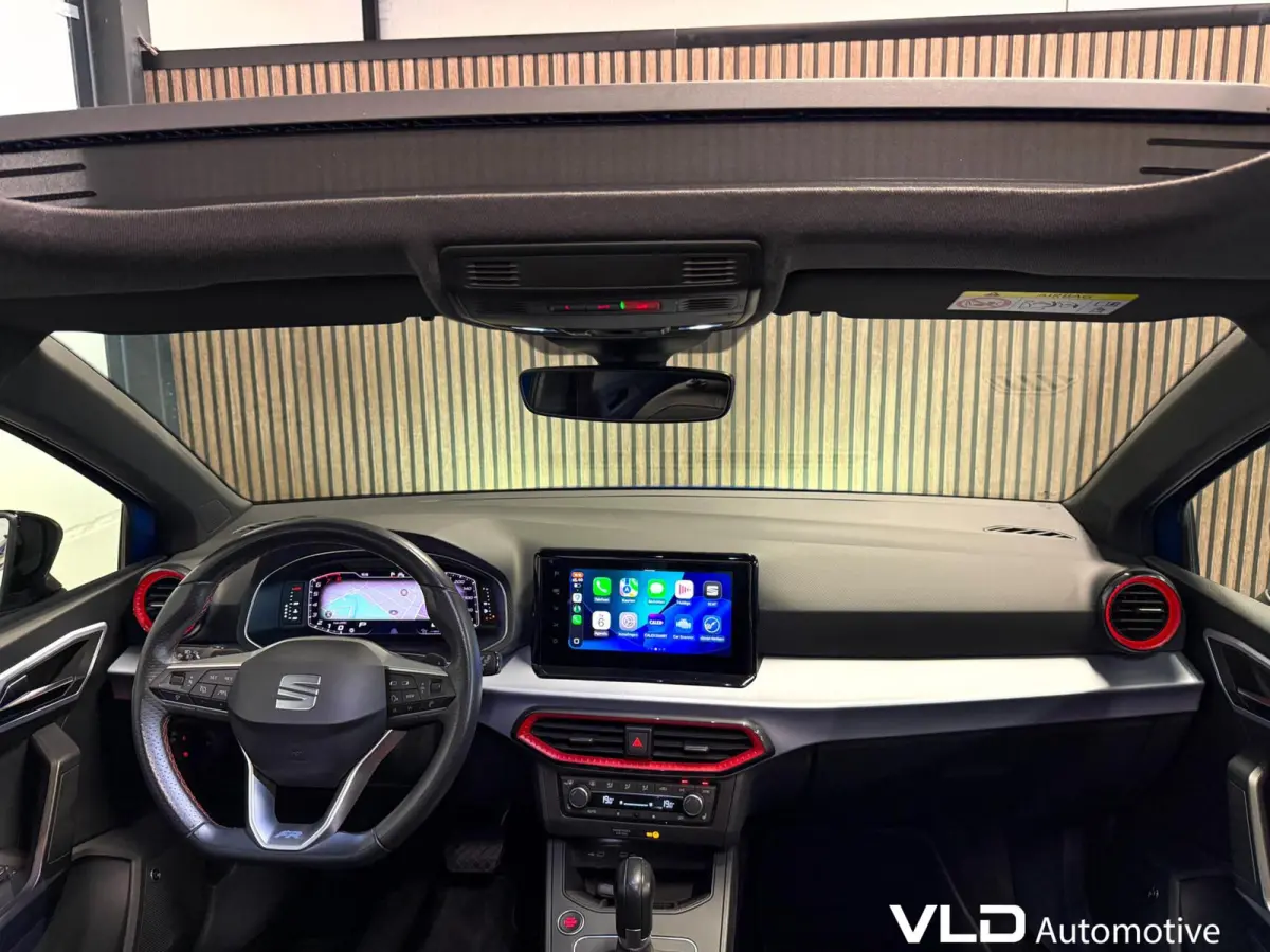 1.0 TSI FR LED PANO BEATS CAM CARPLAY ALCANTARA