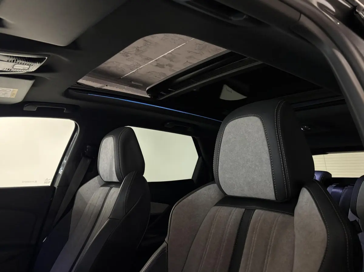 1.6 HYbrid 225PK GT|Black Pack|PANODAK|Focal|360|Carplay|Navi|PDC|ACC|Side assist|Lane Assist|