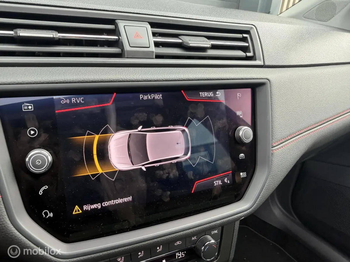 1.0 TSI FR Business Intense | LED | Pano | ACC