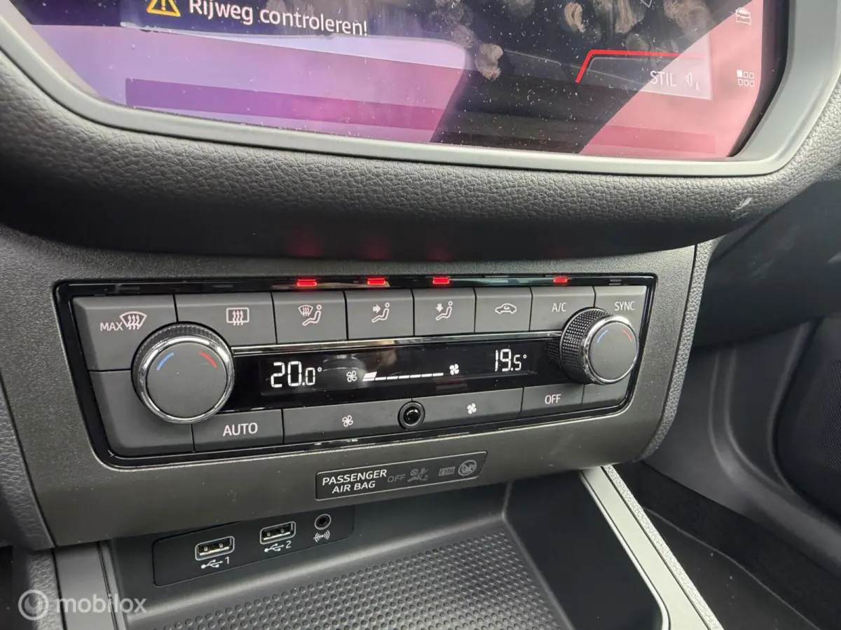 1.0 TSI FR Business Intense | LED | Pano | ACC