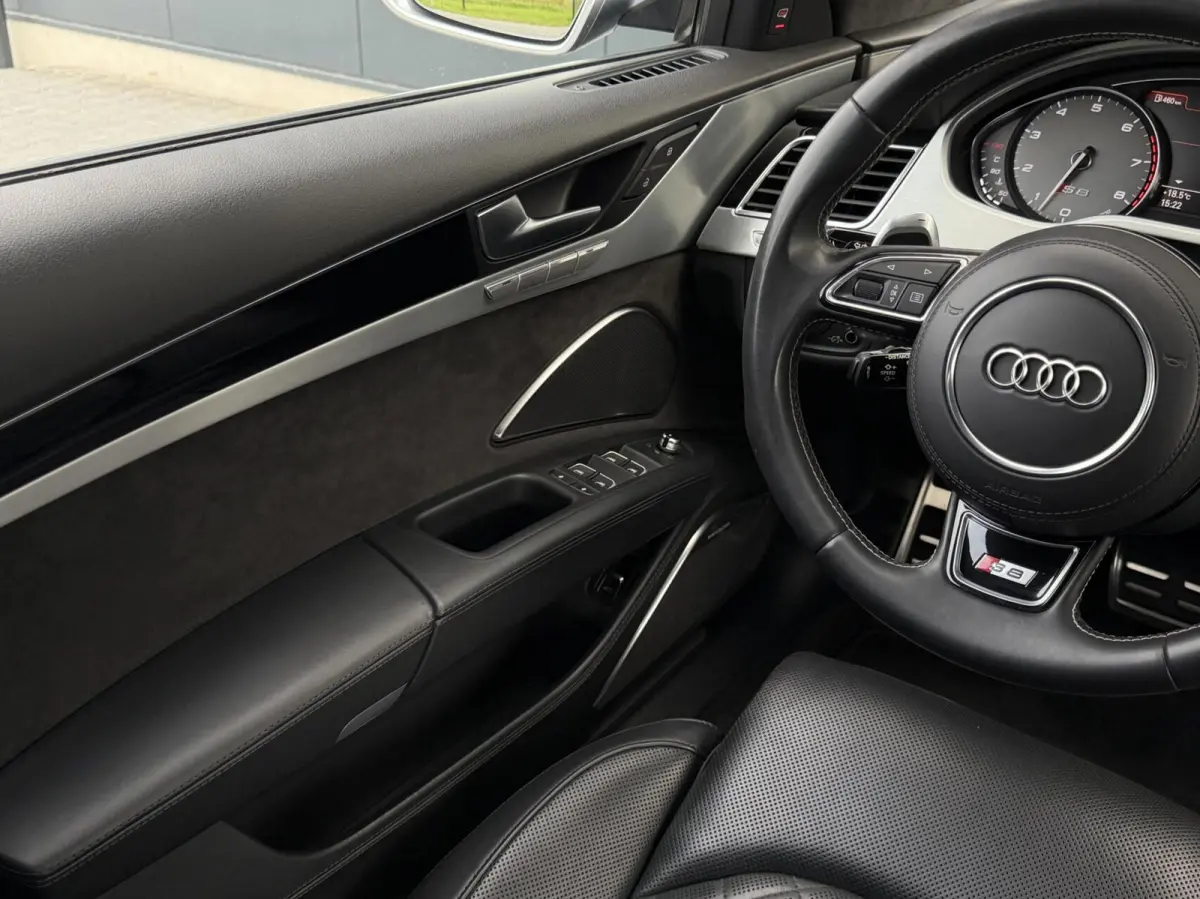 4.0 TFSI Quattro Keramisch - Schuifdak - Led - B&O High End Audio - Nachtzicht