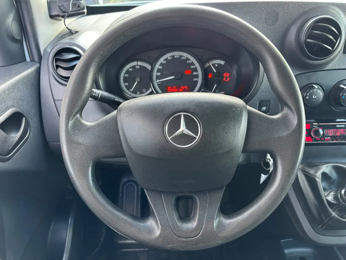 109 CDI Extra Lang | Trekhaak | Bluetooth | Cruise | Airco
