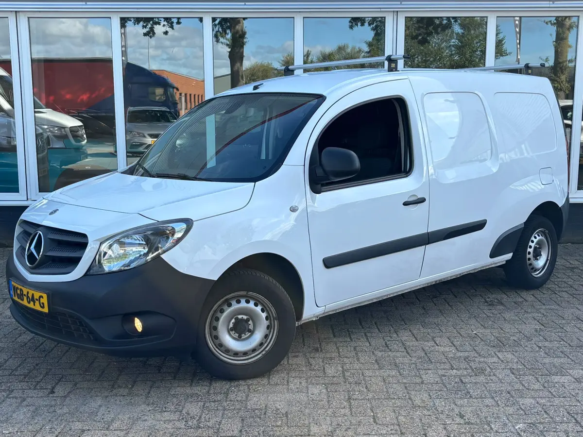 109 CDI Extra Lang | Trekhaak | Bluetooth | Cruise | Airco