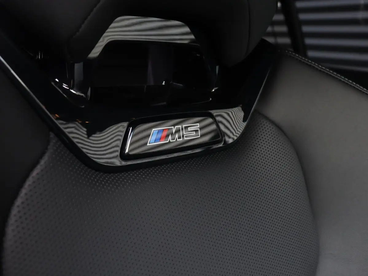 M5