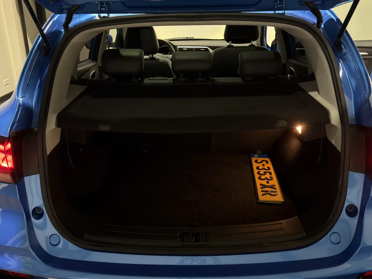 Standard Range Comfort 50 kWh | ACC | Keyless | Apple Carplay - Android Auto