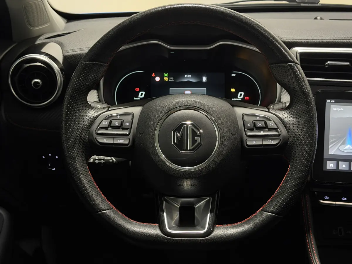 Standard Range Comfort 50 kWh | ACC | Keyless | Apple Carplay - Android Auto