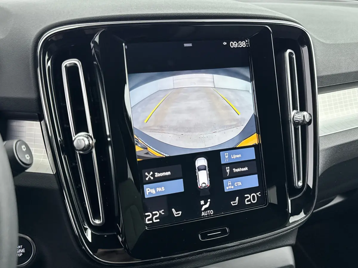 T4 Plus | 18" | Trekhaak | Harman Kardon | Elektr. verst. Stoelen | Stoel/Stuurverwarming | Adaptieve Cruise | BLIS | Keyless | Elektrische Achterklep | Parkeercamera