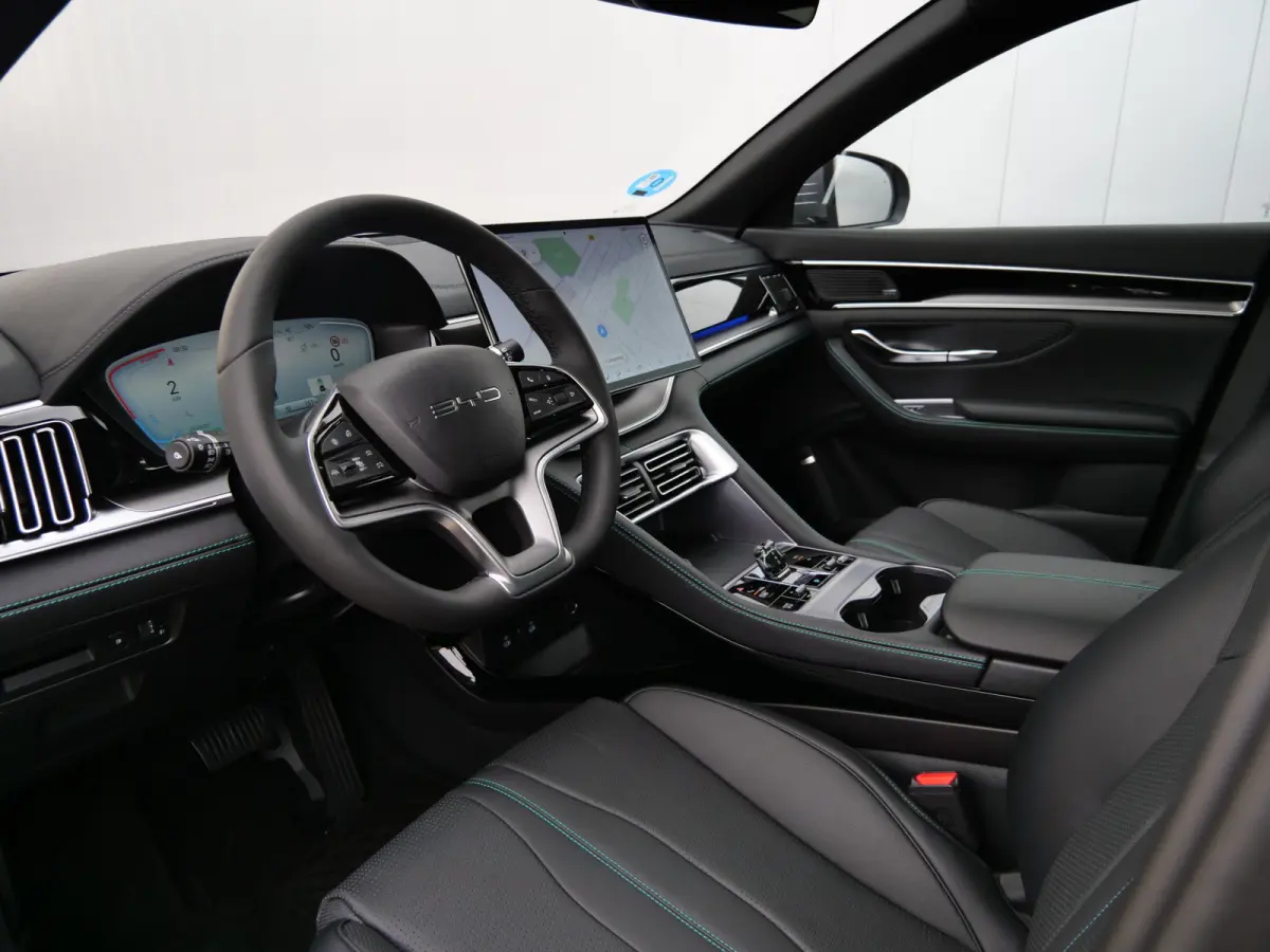 1.5 DM-i FWD Comfort 218 Pk 26,6 kWh PHEV Leder / Panoramadak / 125 km elektr. actieradius