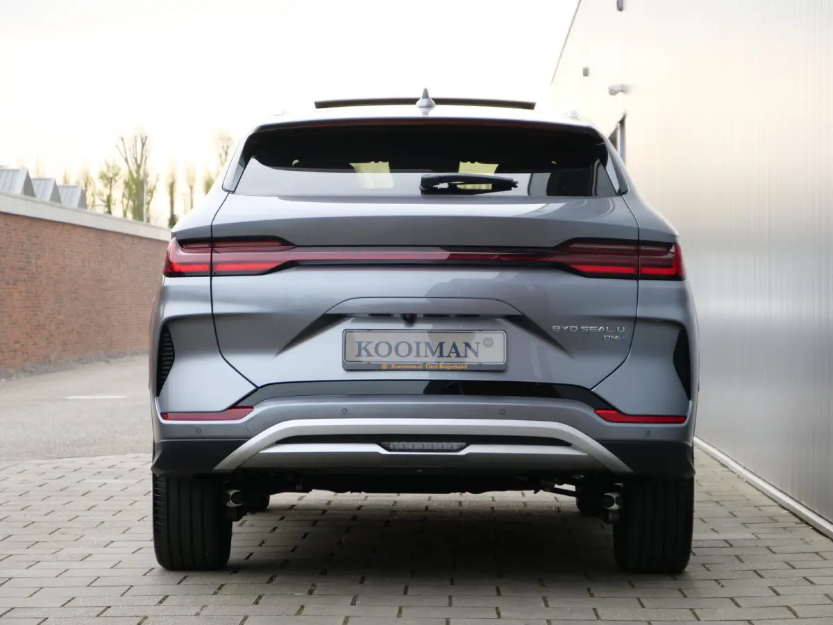 1.5 DM-i FWD Comfort 218 Pk 26,6 kWh PHEV Leder / Panoramadak / 125 km elektr. actieradius