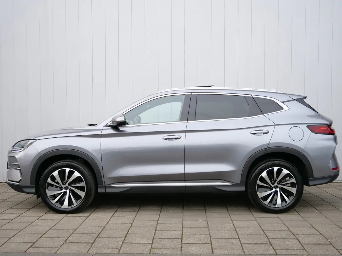 1.5 DM-i FWD Comfort 218 Pk 26,6 kWh PHEV Leder / Panoramadak / 125 km elektr. actieradius