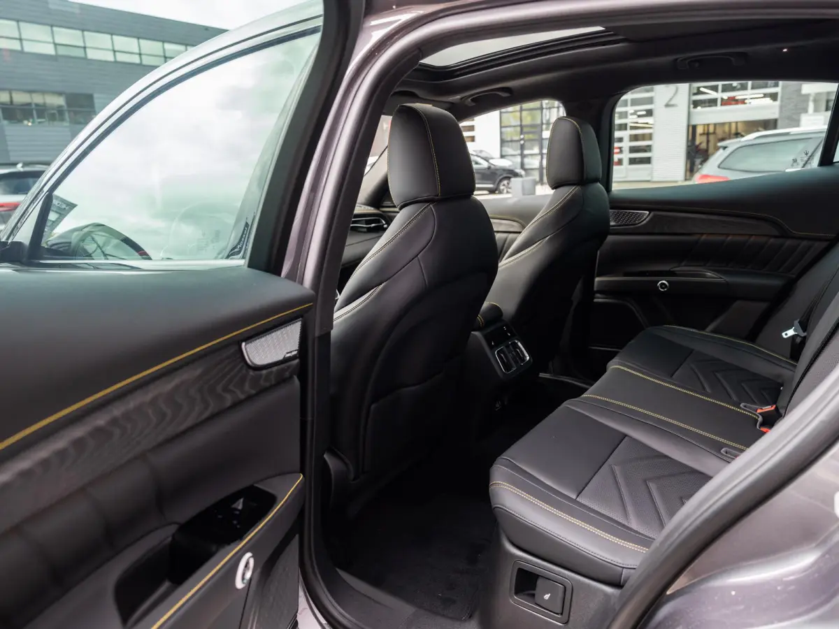AWD Folgore 105kWh | 550pk | panoramadak | 360 camera | sonus faber geluid systeem
