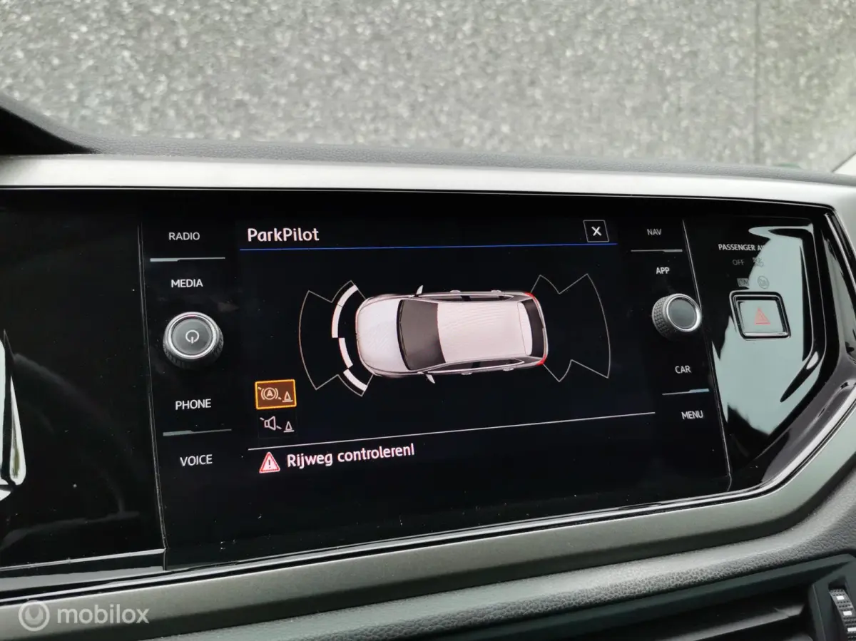 1.0 TSI COMFORTLINE/95PK/DSG/ACC/NAV/PDC/VOL